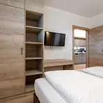 Apartamento Apart33 2-9 *